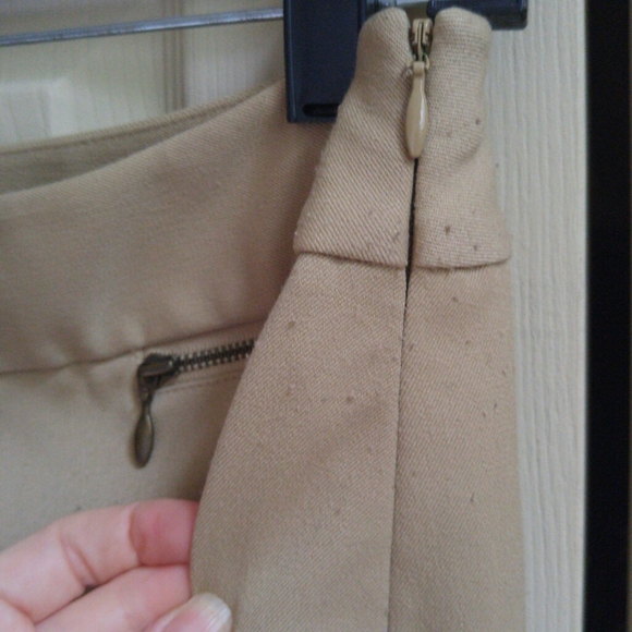 Equestrian Khaki Talbots Slacks - Picture 5 of 8